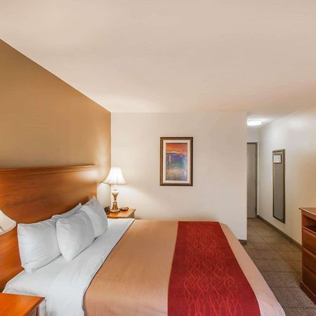 Quality Inn & Suites Germantown North Buitenkant foto